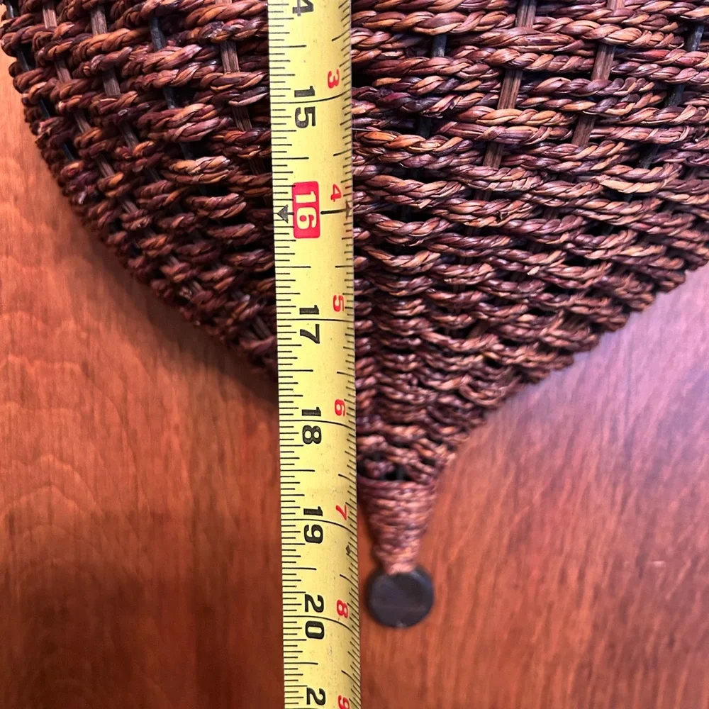 Wall pocket basket - Wicker / metal  - home decor approx 13